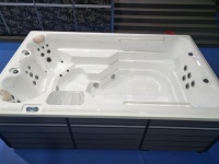 Плавательный спа-бассейн Bigeer BG-6653 Плавательный спа-бассейн Bigeer BG-6653